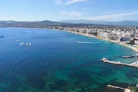 Beau 2 Pieces, Art Deco, Plein Centre Apartment Antibes