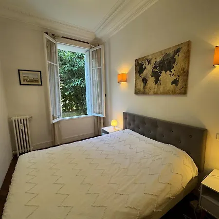 Beau 2 Pieces, Art Deco, Plein Centre Apartment