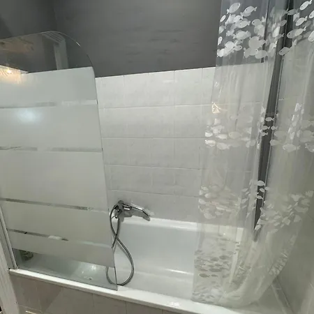 Beau 2 Pieces, Art Deco, Plein Centre Apartamento