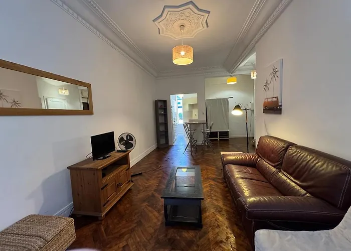 Beau 2 Pieces, Art Deco, Plein Centre Antibes