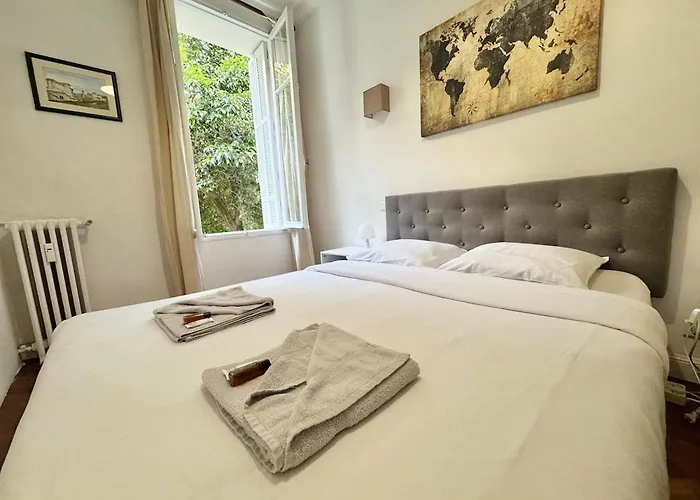 Apartman Beau 2 Pieces, Art Deco, Plein Centre Antibes