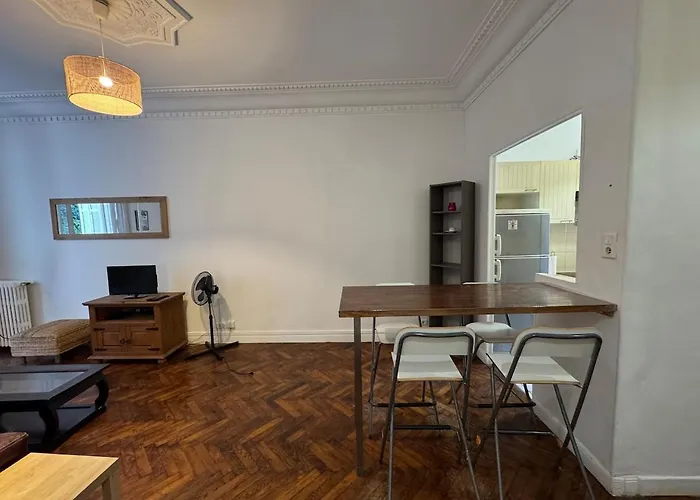 Beau 2 Pieces, Art Deco, Plein Centre * Antibes